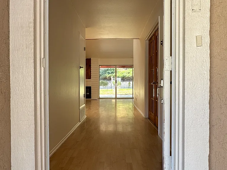 15000 Daffodil Ave — Photo 4