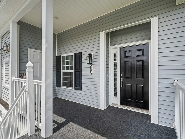 5026 Belleglen Ct #202 — Photo 3
