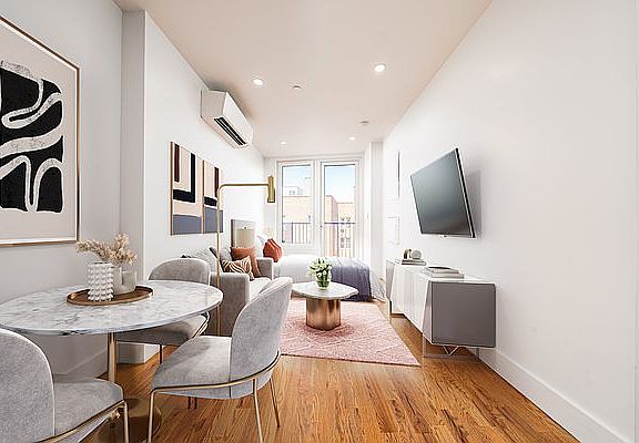 2nd image of 375 Lefferts Ave #3A