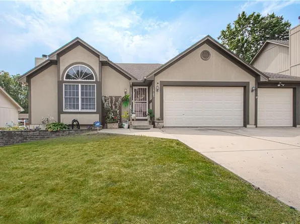 18105 E 26th Terrace Ct S, Independence, MO 64057