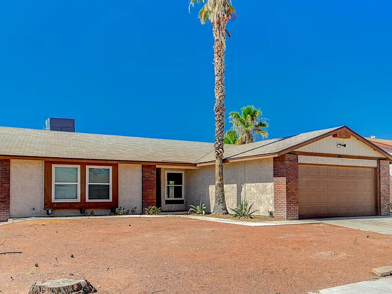 6813 Greydawn Dr — Photo 3