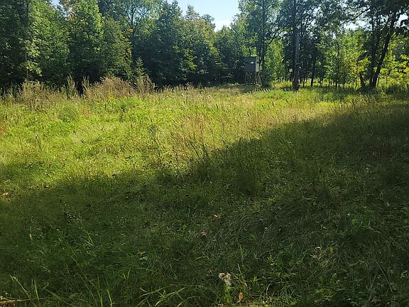 3rd image of Jeff Lake Rd