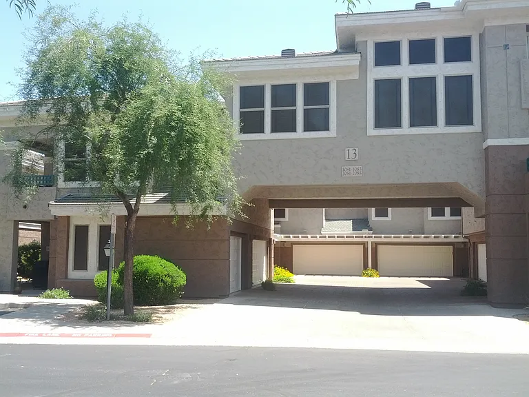 15221 N Clubgate Dr #1081 — Photo 1