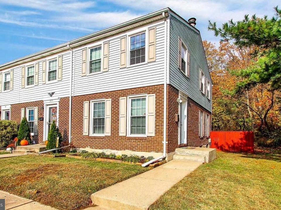 1st image of 42 Slavin Ct #3J