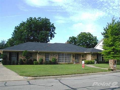 1st image of 4263 Barcelona Dr