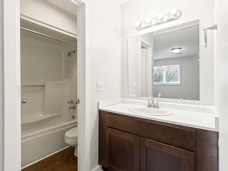 Hampton Harbor Townhomes — Photo 30