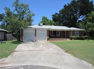 6042 Douglas St, Fort Worth, TX 76114