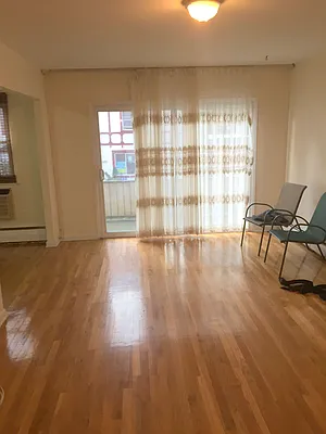 Rented by Royal House Realty, Inc. | media 8