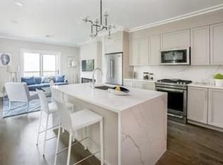 257 Market St #2F, Brighton, MA 02135