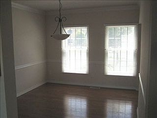 4th image of 4 Shoal Creek Ct