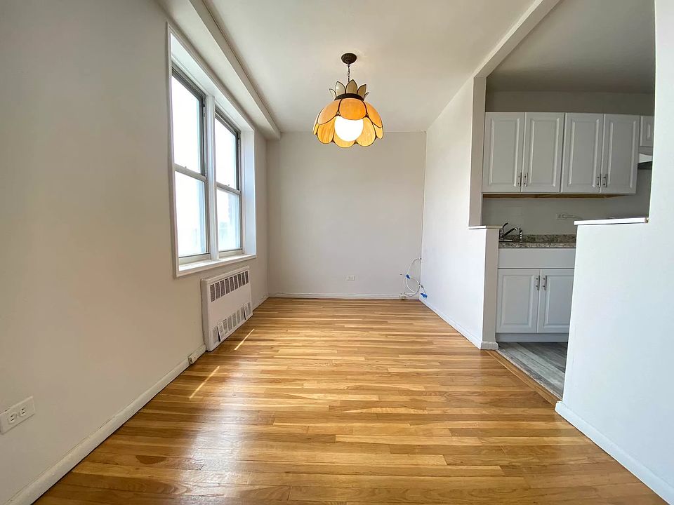 2nd image of 3636 Fieldston Rd APT 5D