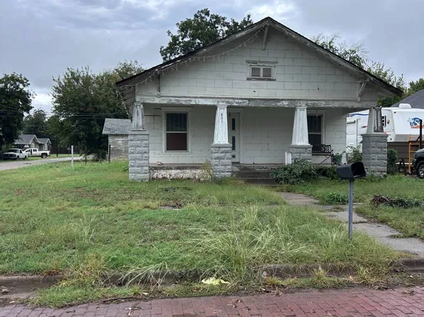 401 N 6th St, Tonkawa, OK 74653