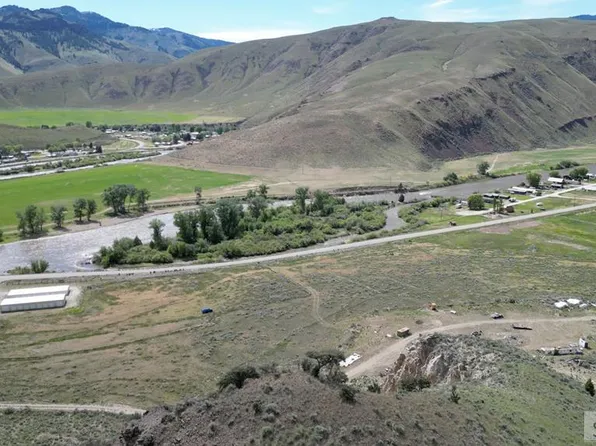 2064 Highway 93 S, Salmon, ID 83467