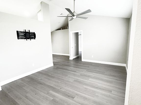 5th image of 1497 SW Wepaco Avenue