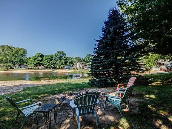 4th image of 8801 W Shirley Dr
