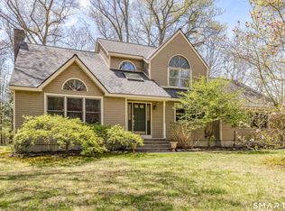 11 Hunters Run, Mansfield, CT 06268
