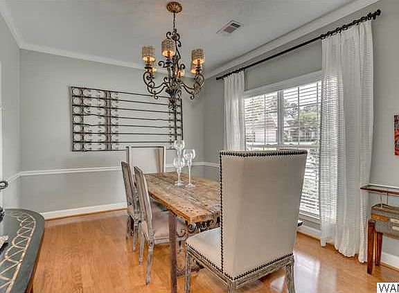 4th image of 1841 Gaineswood Dr