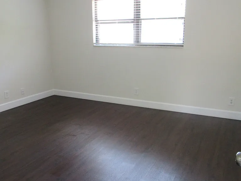 810 Park Pl — Photo 21