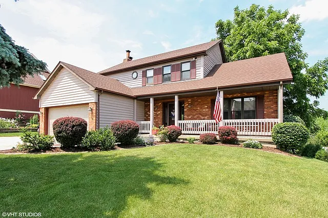 304 Jessica Ln photo 1