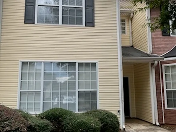 2395 Brianna Dr, Hampton, GA 30228