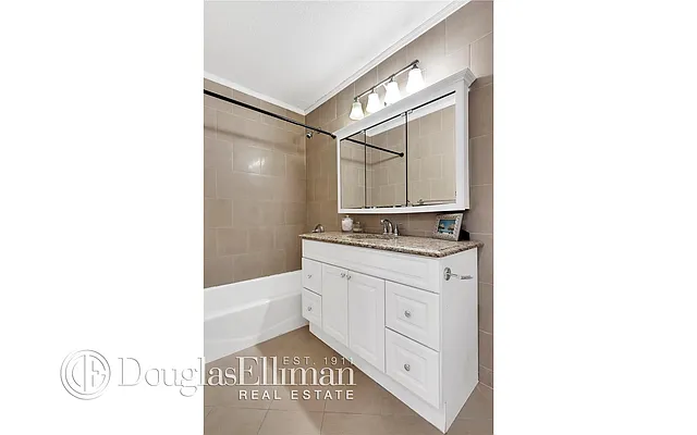 Sold by Douglas Elliman | media 17