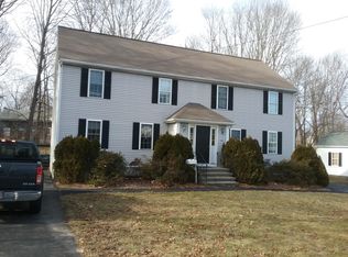 34-36 Hammond St, Bridgewater, MA 02324