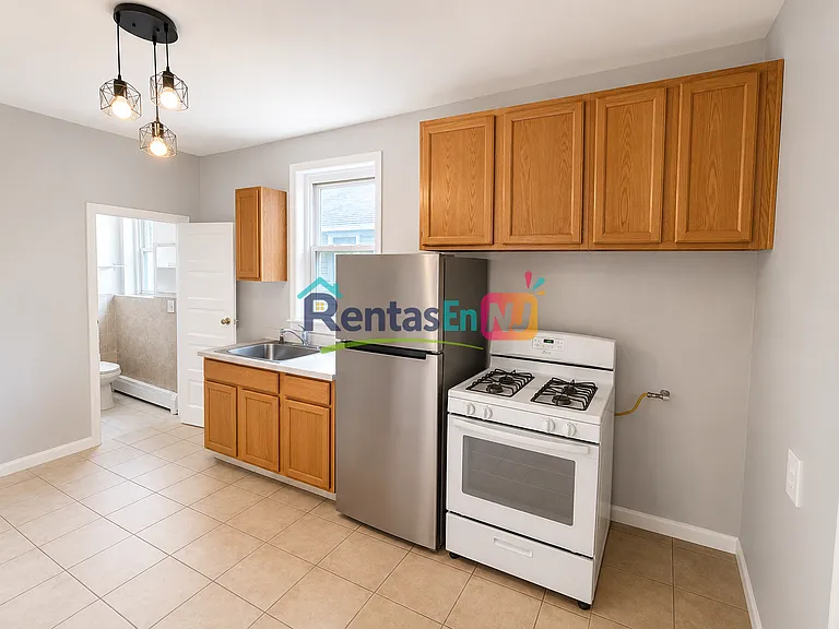 331 E Jersey St #3C — Photo 5