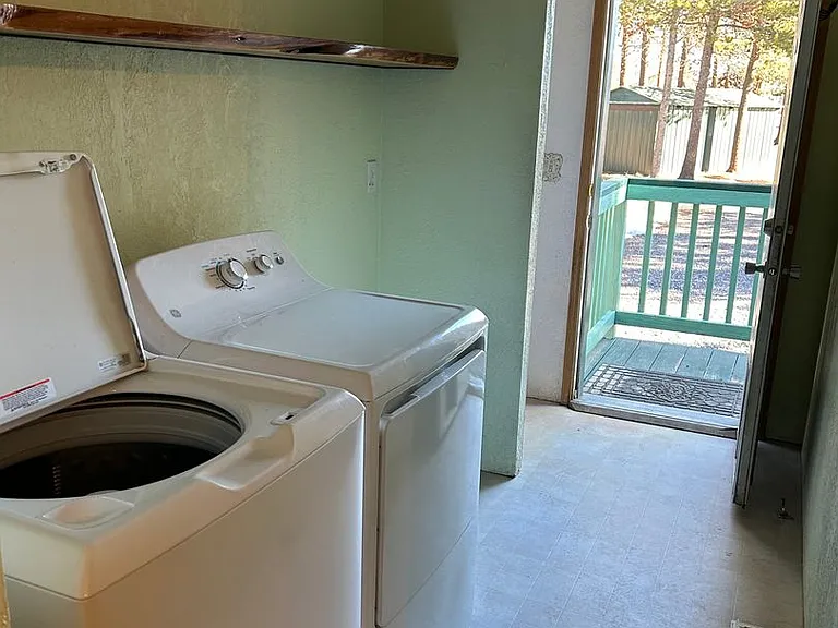 52405 Antler Ln — Photo 10