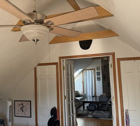 5th image of 3237 Dupont Ave S #3