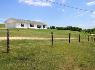 23824 117th St, Maquoketa, IA 52060