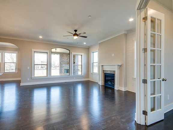 3rd image of 211 S Malayna Dr Lot 136