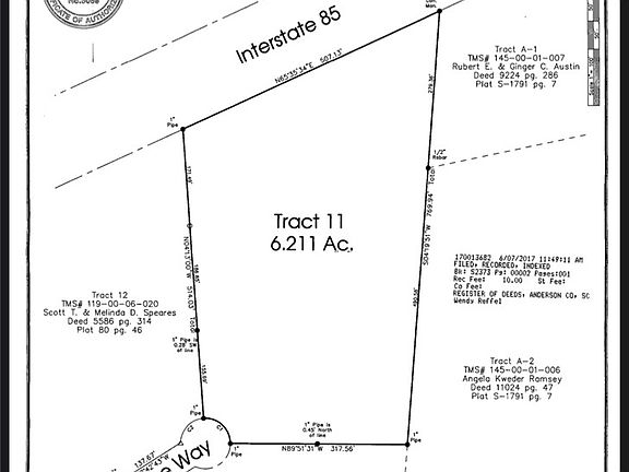3rd image of 11 Fieldstone Way