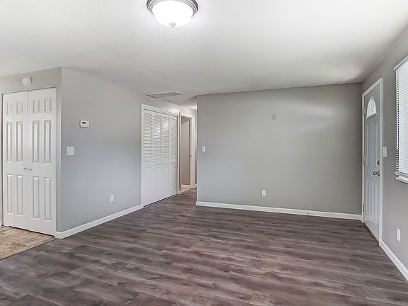 5th image of 4391 Mahler Dr