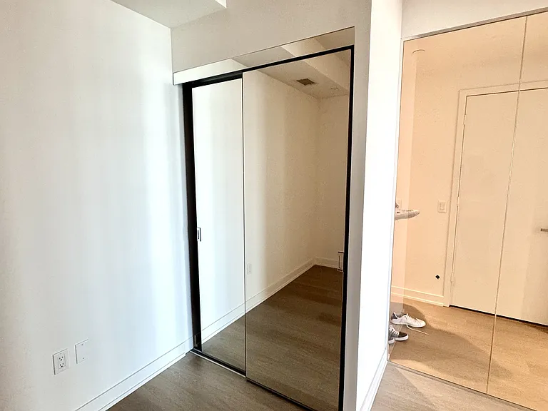 448 Burnhamthorpe Rd N #6506 — Photo 16