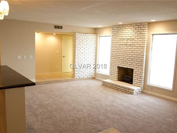 5th image of 2764 Heritage Cir