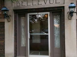 710 Perry St APT 5, La Porte, IN 46350