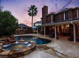 17526 Tall Maple Ct, Houston, TX 77095