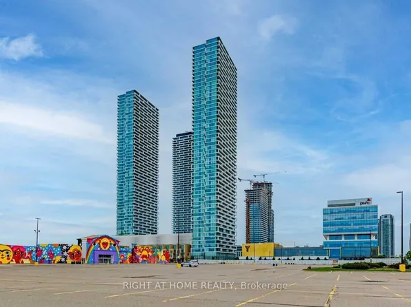 5 Buttermill Ave #5206, Vaughan, ON L4K 4Z4