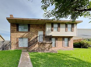 1017 Columbine Dr, Garland, TX 75043