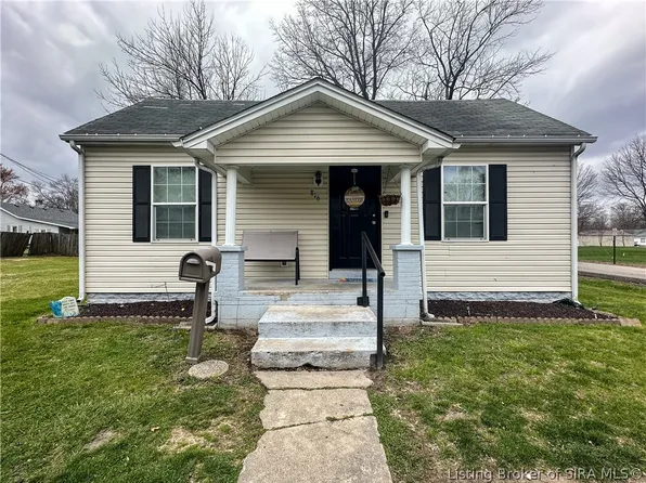 816 S First Street, Scottsburg, IN 47170