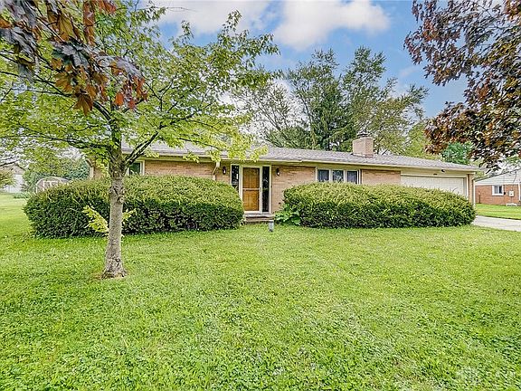 2nd image of 3955 Barrymore Ln