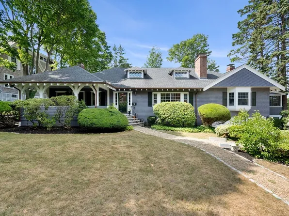 18 Ballast Ln, Marblehead, MA 01945