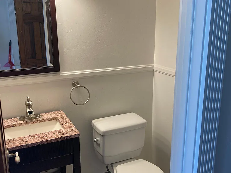 1455 Deauville Pl — Photo 12