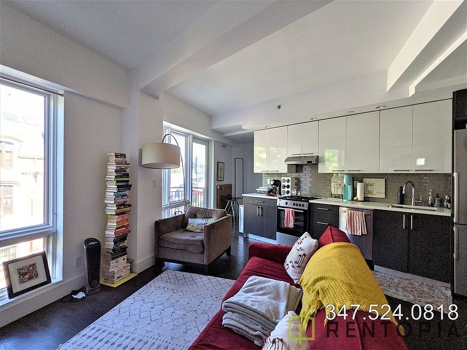 1st image of 596 Washington Ave #4G