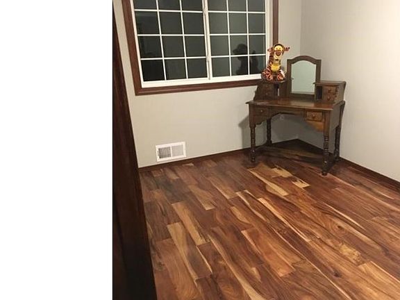 5th image of 1860 McMenemy St APT F