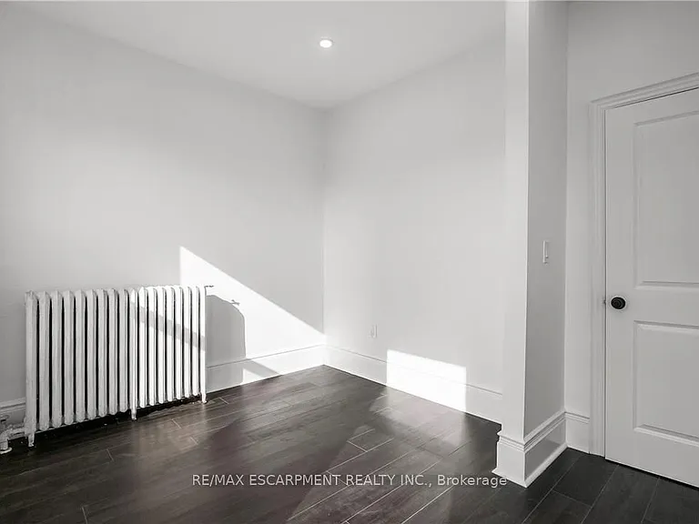 63 John St S #302 — Photo 11