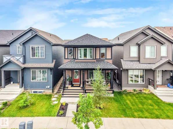 1710 Graydon Hill Line SW, Edmonton, AB T6W 4C6