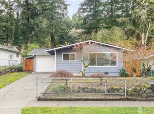 5709 E Swan Creek Dr, Tacoma, WA