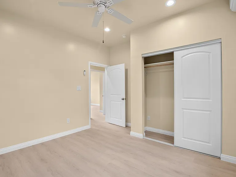 Bedroom #1