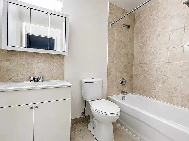 6719 Glen Erin Dr #604 — Photo 17